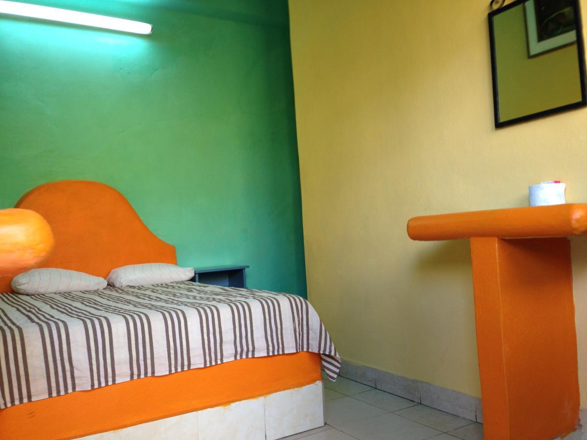 Pension California La Paz Quarto foto